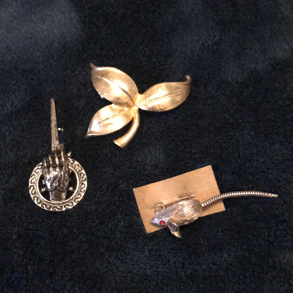 Bundle 3 pins!